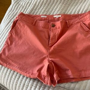 Loft bermuda style shorts plus size